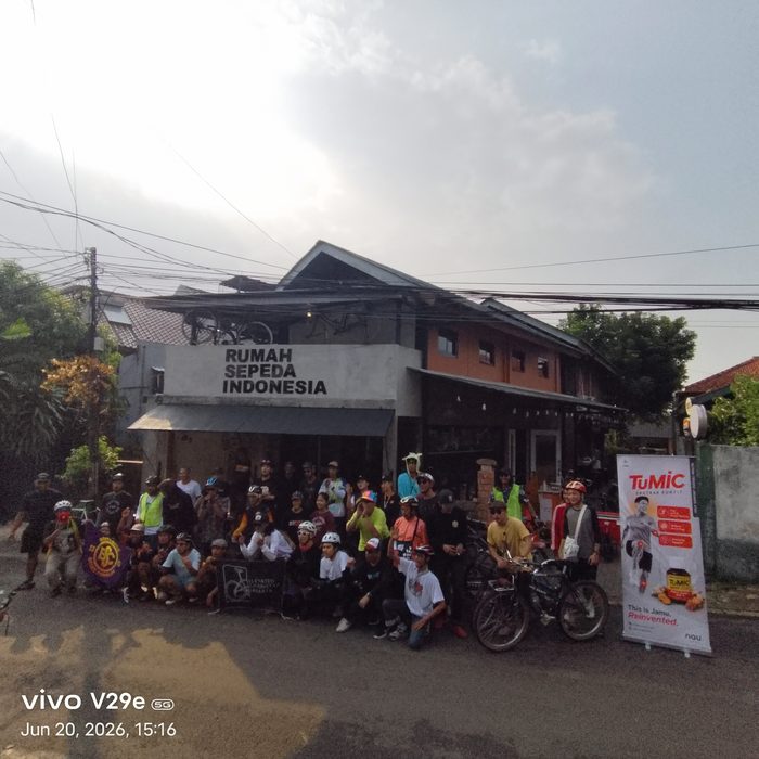 Komunitas Bike to Work bersama TuMIC